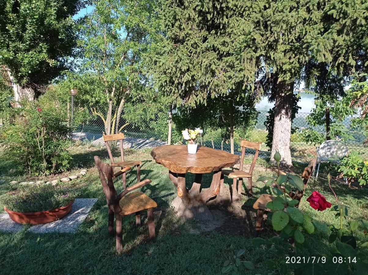 La Casa Dei Masue' Guest House Alba  Ngoại thất bức ảnh